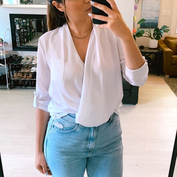 💖 SOLD on DEPOP - White Flowy Wrap Shirt - Picture 3 of 4